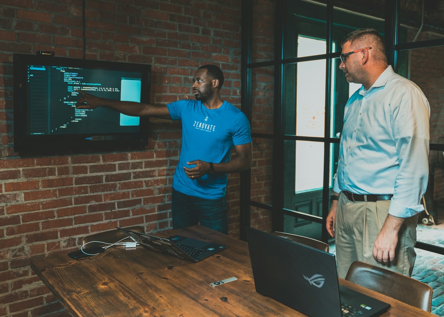 How to Accelerate Cloud Adoption Across Your Business